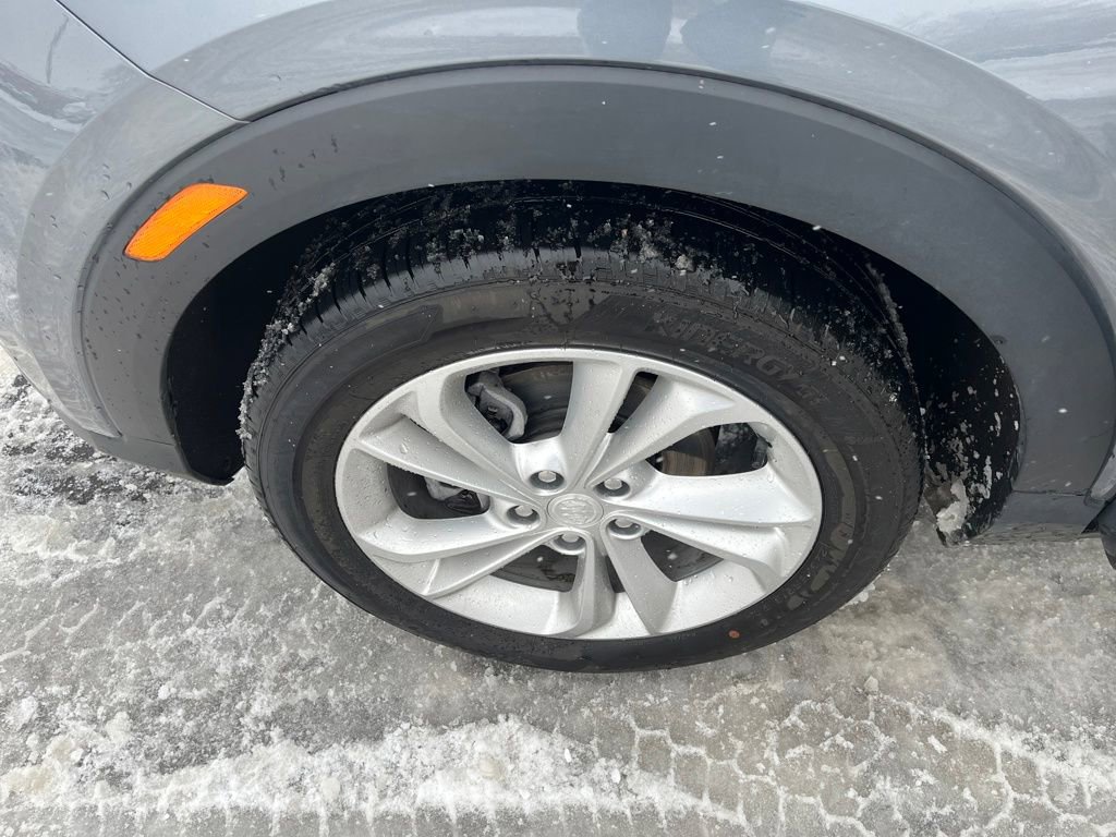 Used 2021 Buick Encore GX Preferred image 25
