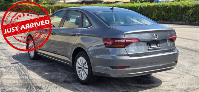 Used 2019 Volkswagen Jetta S w/ Driver Assistance Package image 2