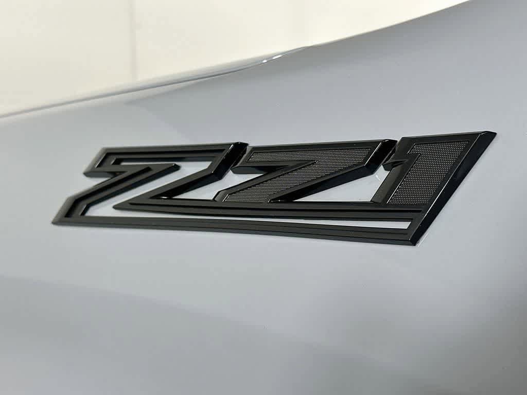 Used 2024 Chevrolet Silverado 1500 LT Trail Boss w/ Convenience Package II AWD/4WD image 7