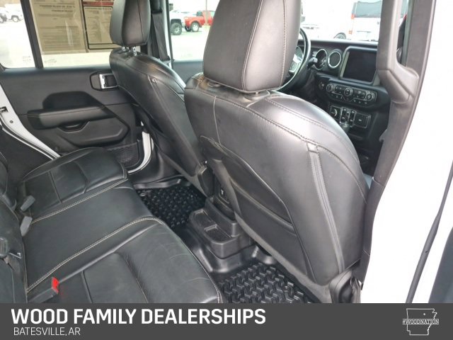 Used 2019 Jeep Wrangler Unlimited Sahara image 30