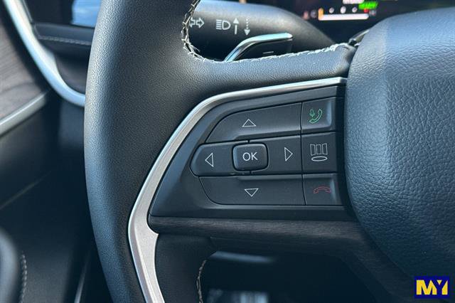 Used 2024 Jeep Grand Cherokee Limited 4xe image 29