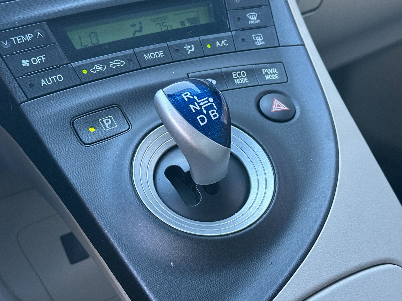 Used 2010 Toyota Prius Five FWD image 20