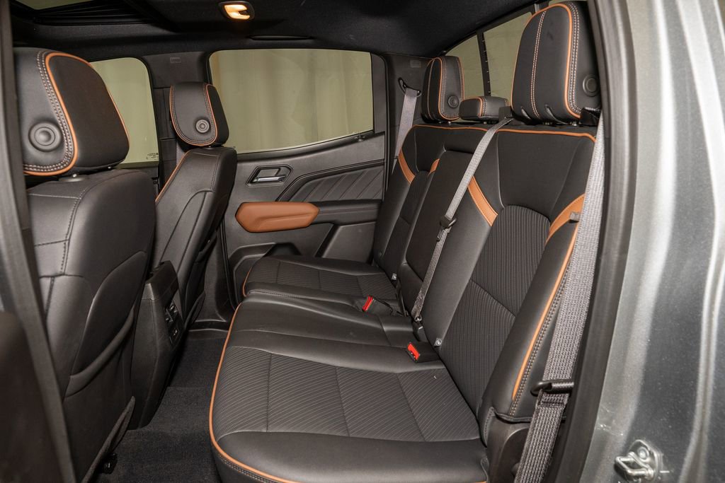 Used 2024 GMC Canyon AT4 w/ AT4 Premium Package image 8