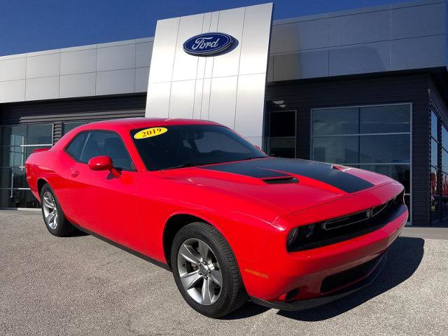 Used 2019 Dodge Challenger SXT