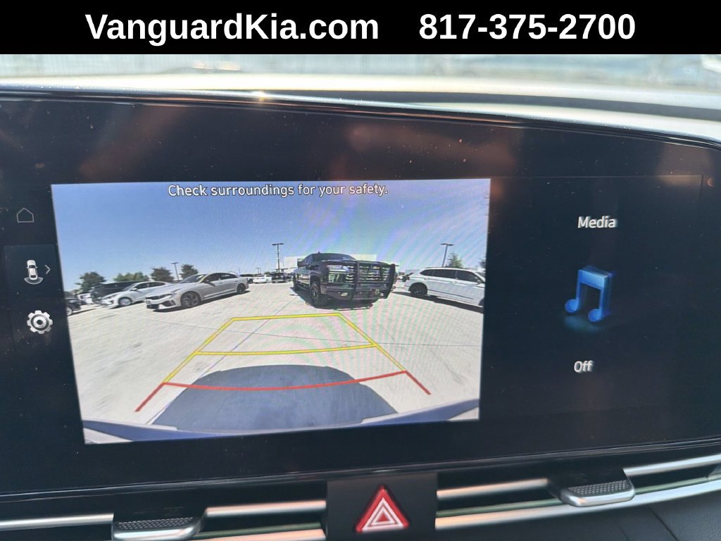 Used 2025 Hyundai Elantra SEL FWD image 26