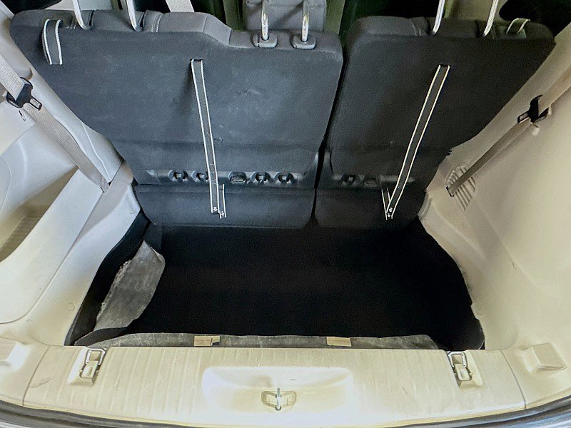 Used 2023 Chrysler Voyager LX image 24