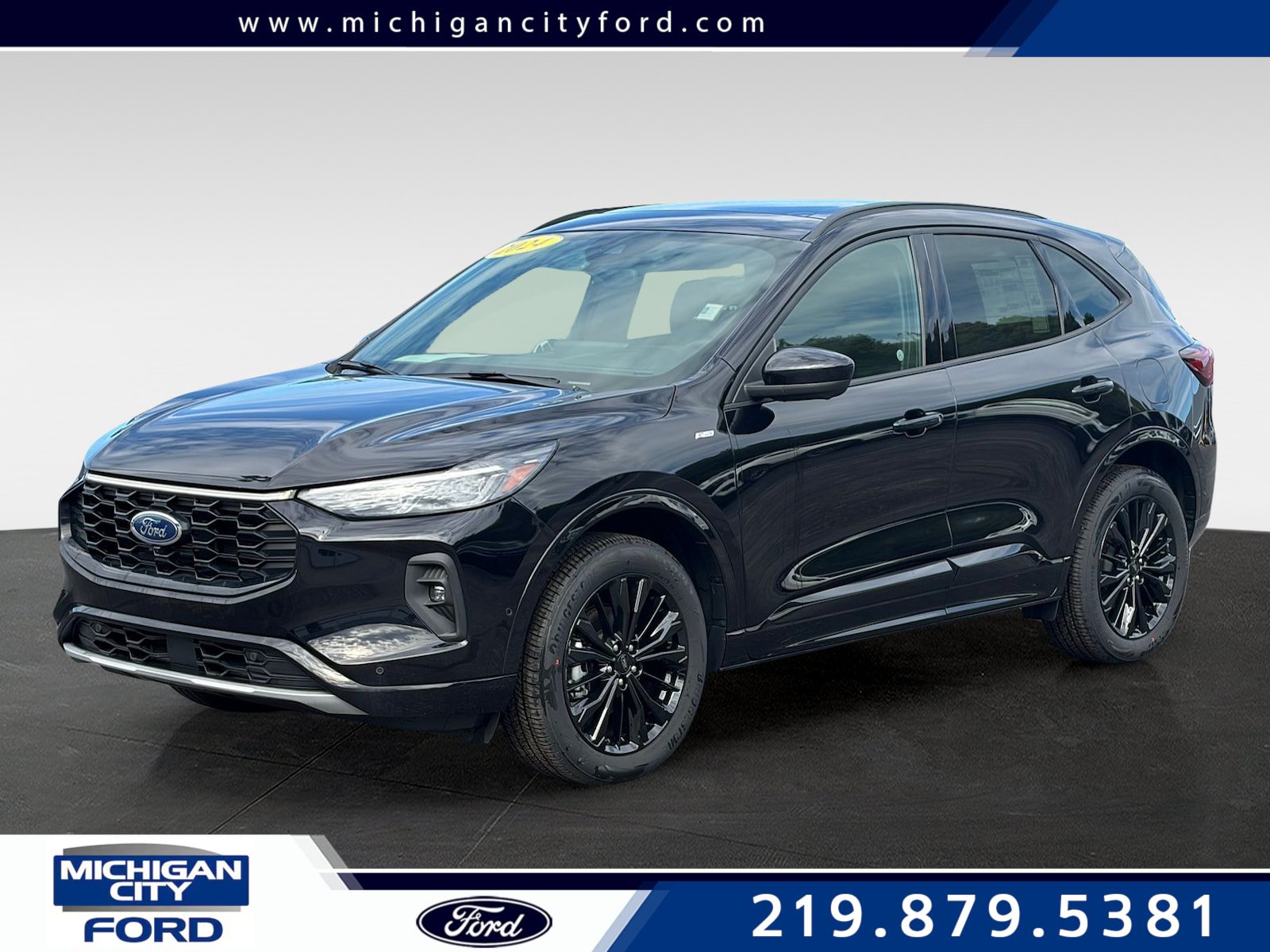 Used 2024 Ford Escape ST-Line Elite w/ Premium Technology Package AWD/4WD image 1
