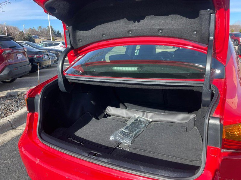 Used 2019 Lexus IS 300 F Sport w/ F Sport Package image 16