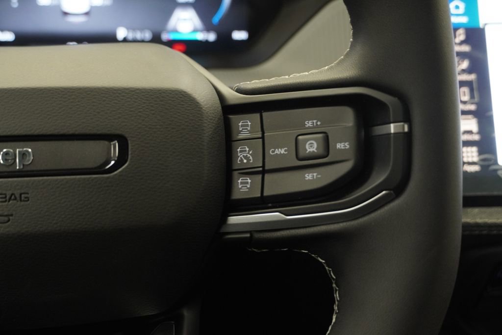 New 2026 Jeep Cherokee Laredo image 26