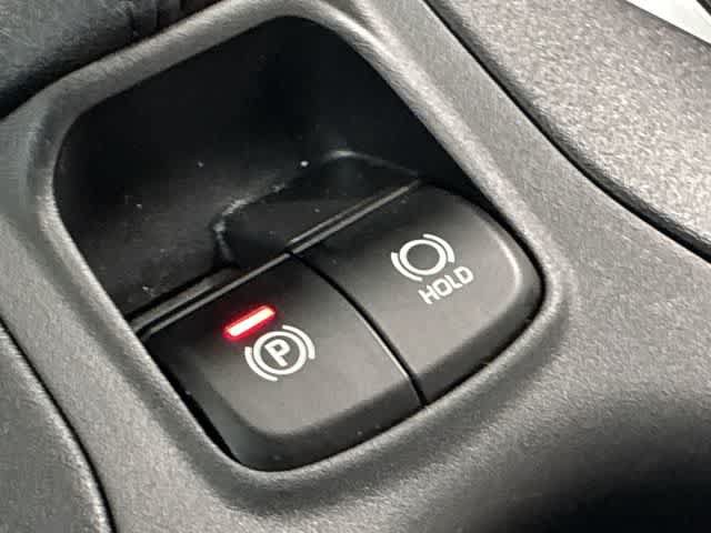 Used 2024 Toyota Corolla Cross LE FWD image 38