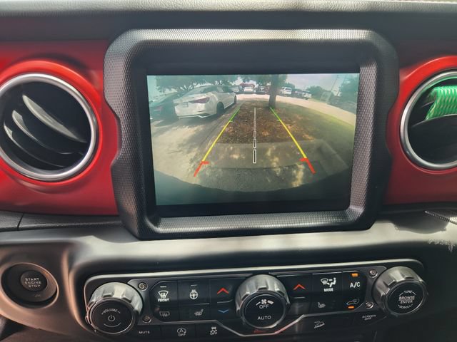 Used 2019 Jeep Wrangler Unlimited Rubicon AWD/4WD image 17
