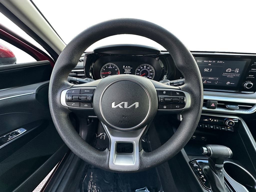 Used 2023 Kia K5 LXS image 12