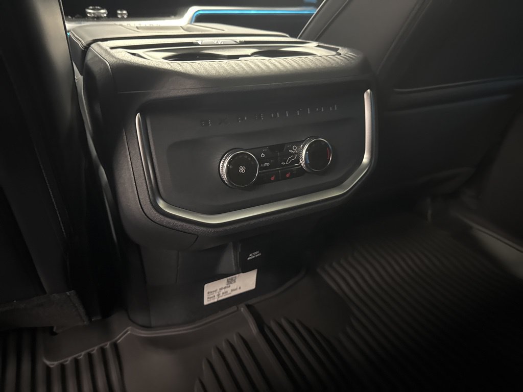 New 2026 Ford Expedition Max Platinum w/ Stealth Performance Package AWD/4WD image 29