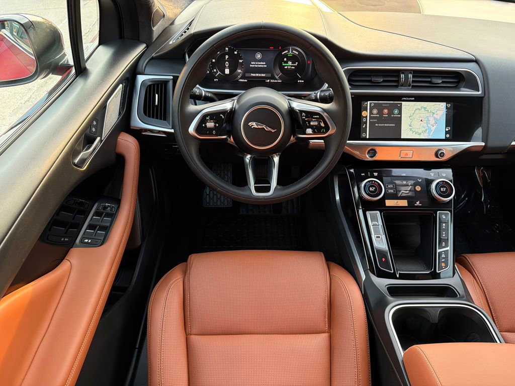 Used 2024 Jaguar I-PACE R-Dynamic HSE image 22