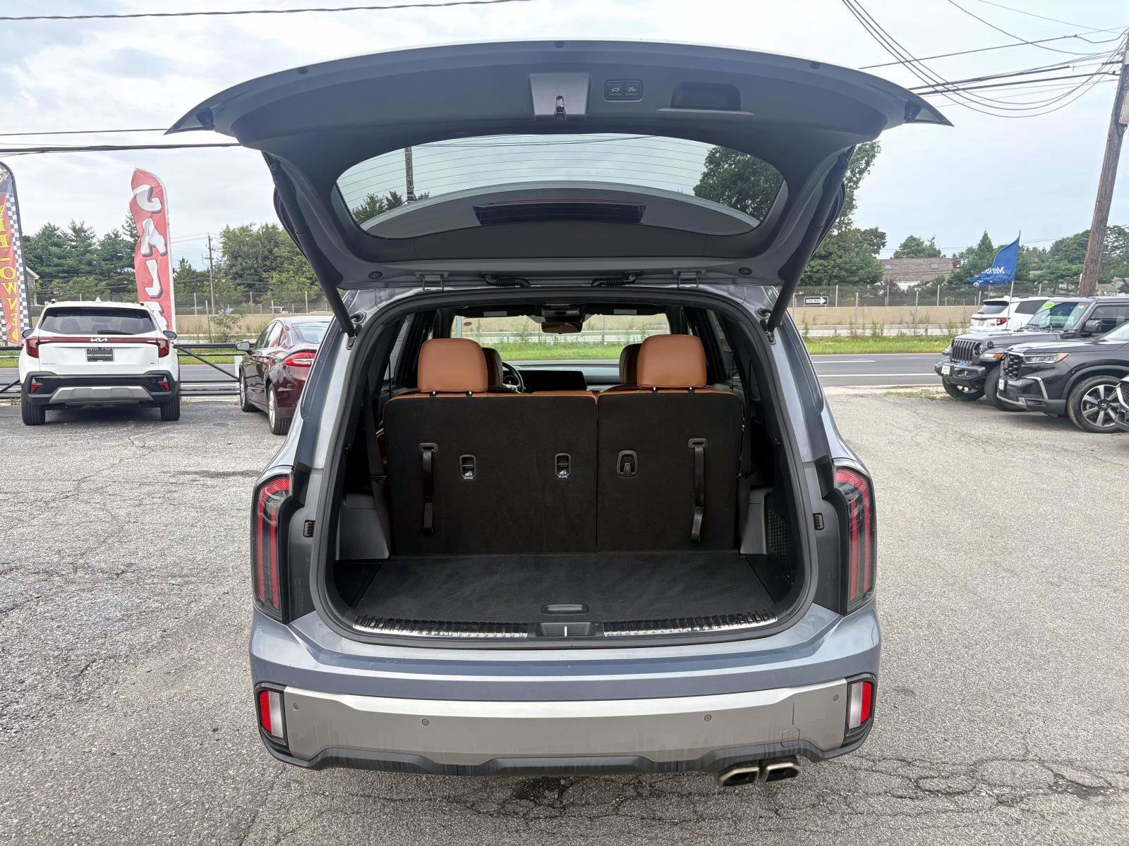 Used 2023 Kia Telluride SX Prestige X-Line AWD/4WD image 8