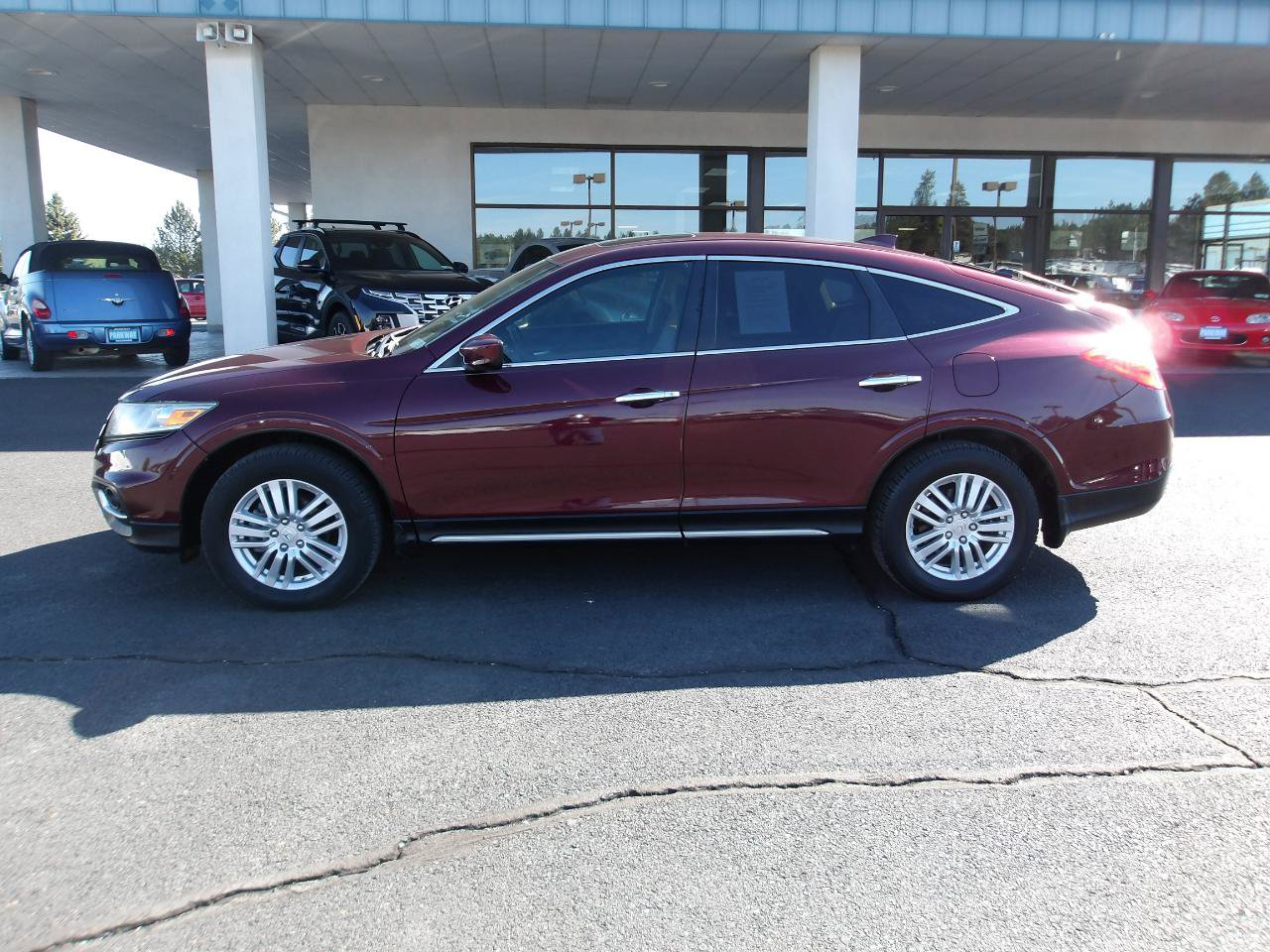 Used 2013 Honda Crosstour EX-L image 2