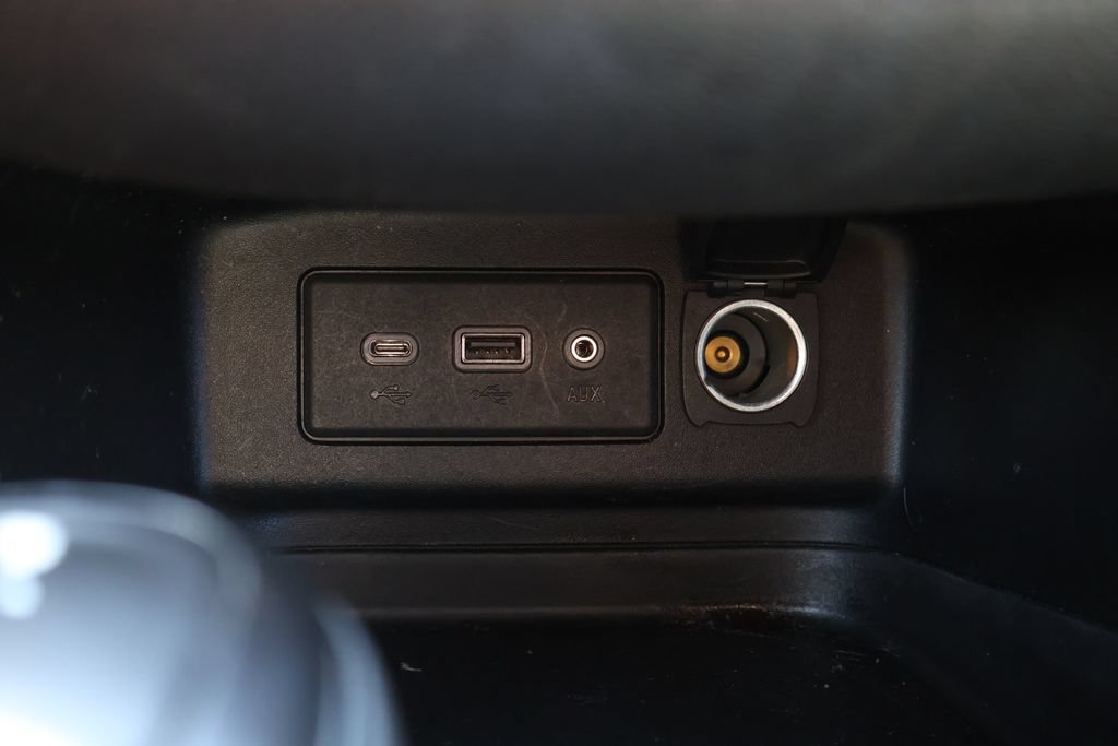 Used 2020 Chevrolet Equinox LT FWD image 31
