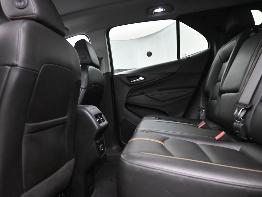 Used 2022 Chevrolet Equinox Premier AWD/4WD image 11