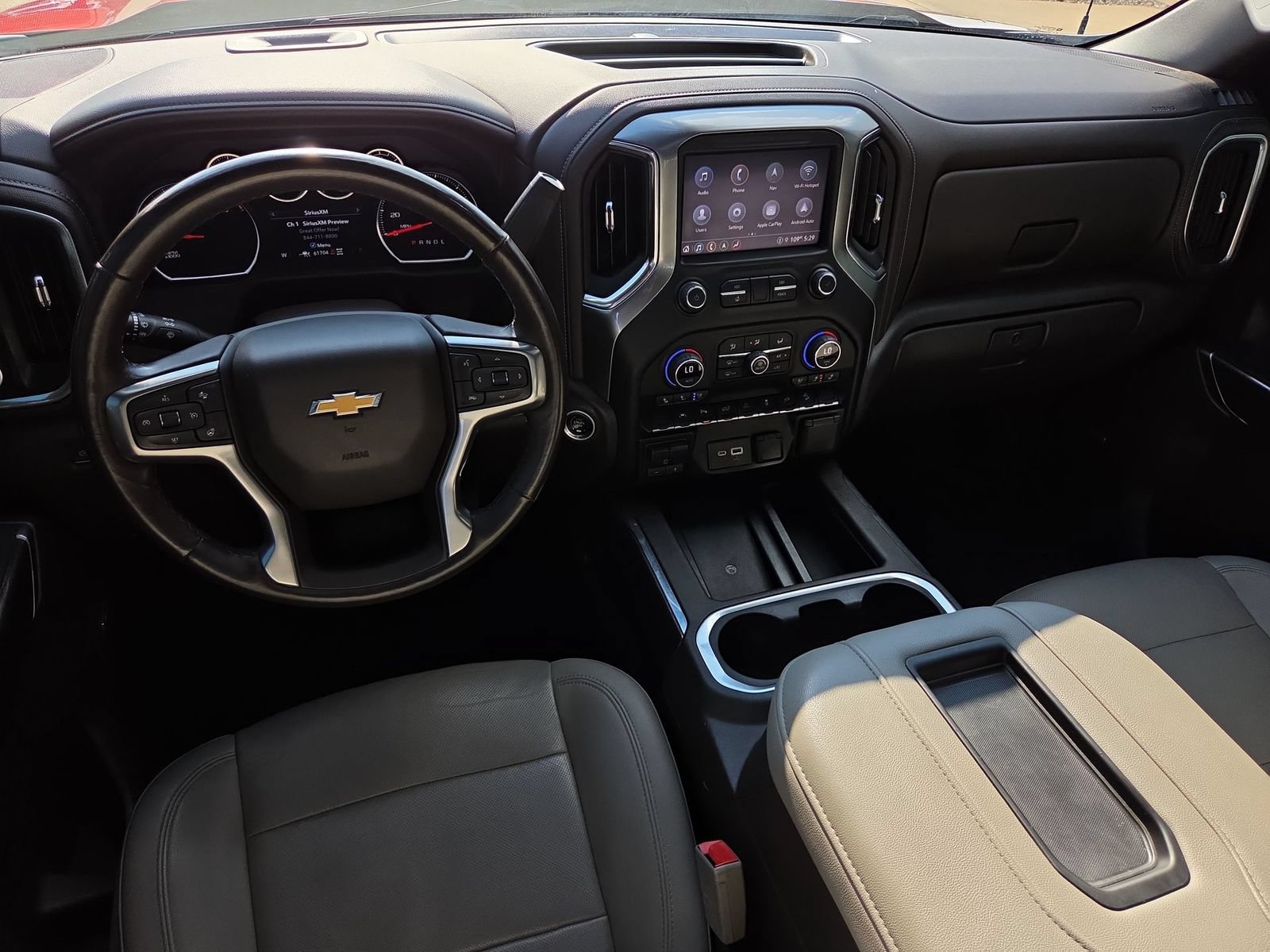 Used 2022 Chevrolet Silverado 1500 LTZ w/ LTZ Premium Package AWD/4WD image 21