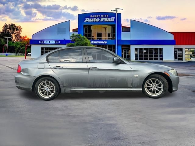 Used 2010 BMW 328i xDrive Sedan AWD/4WD image 9