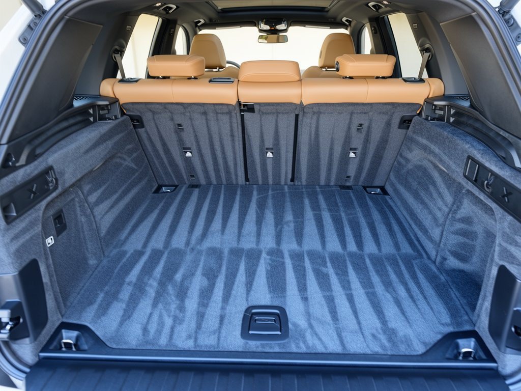 Used 2026 BMW X5 sDrive40i w/ Premium Package RWD image 28