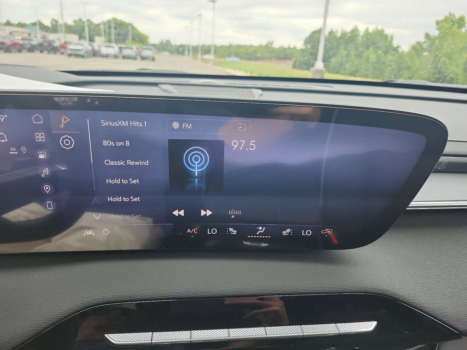 New 2026 Buick Enclave Sport Touring w/ Power Package image 17