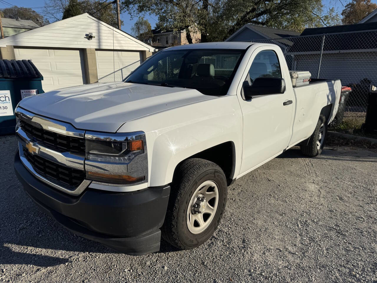 Used 2017 Chevrolet Silverado 1500 W/T image 2