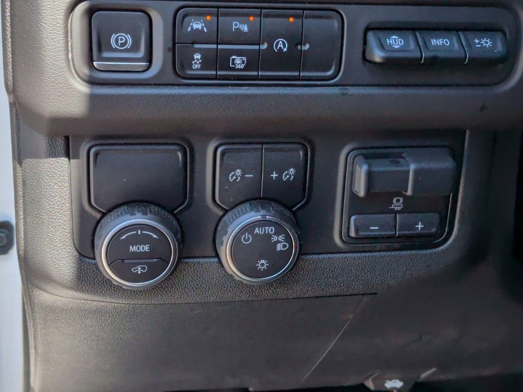 Used 2023 Chevrolet Tahoe High Country RWD image 17