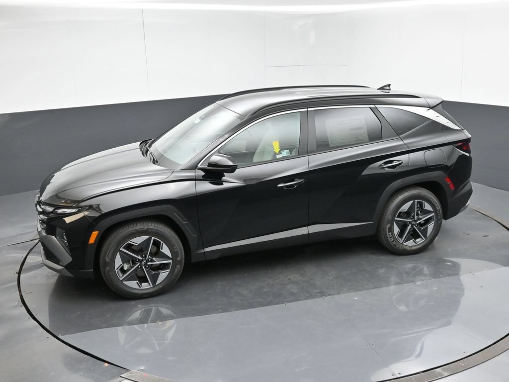 Used 2025 Hyundai Tucson SEL FWD image 18