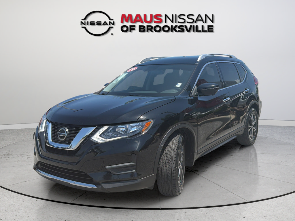 Used 2019 Nissan Rogue SV w/ Premium Package FWD image 5