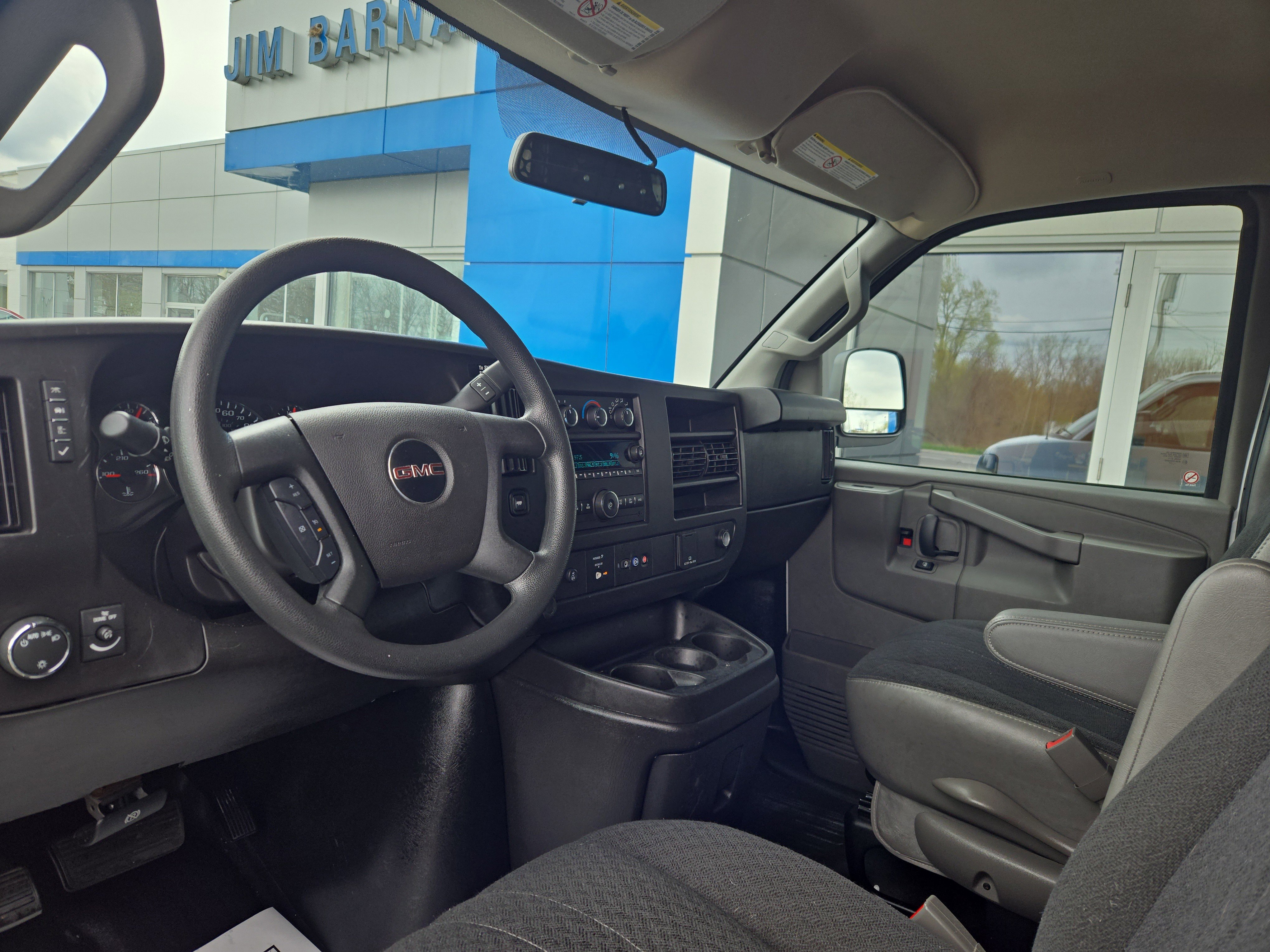 Used 2024 GMC Savana 2500 w/ Driver Convenience Package RWD image 3