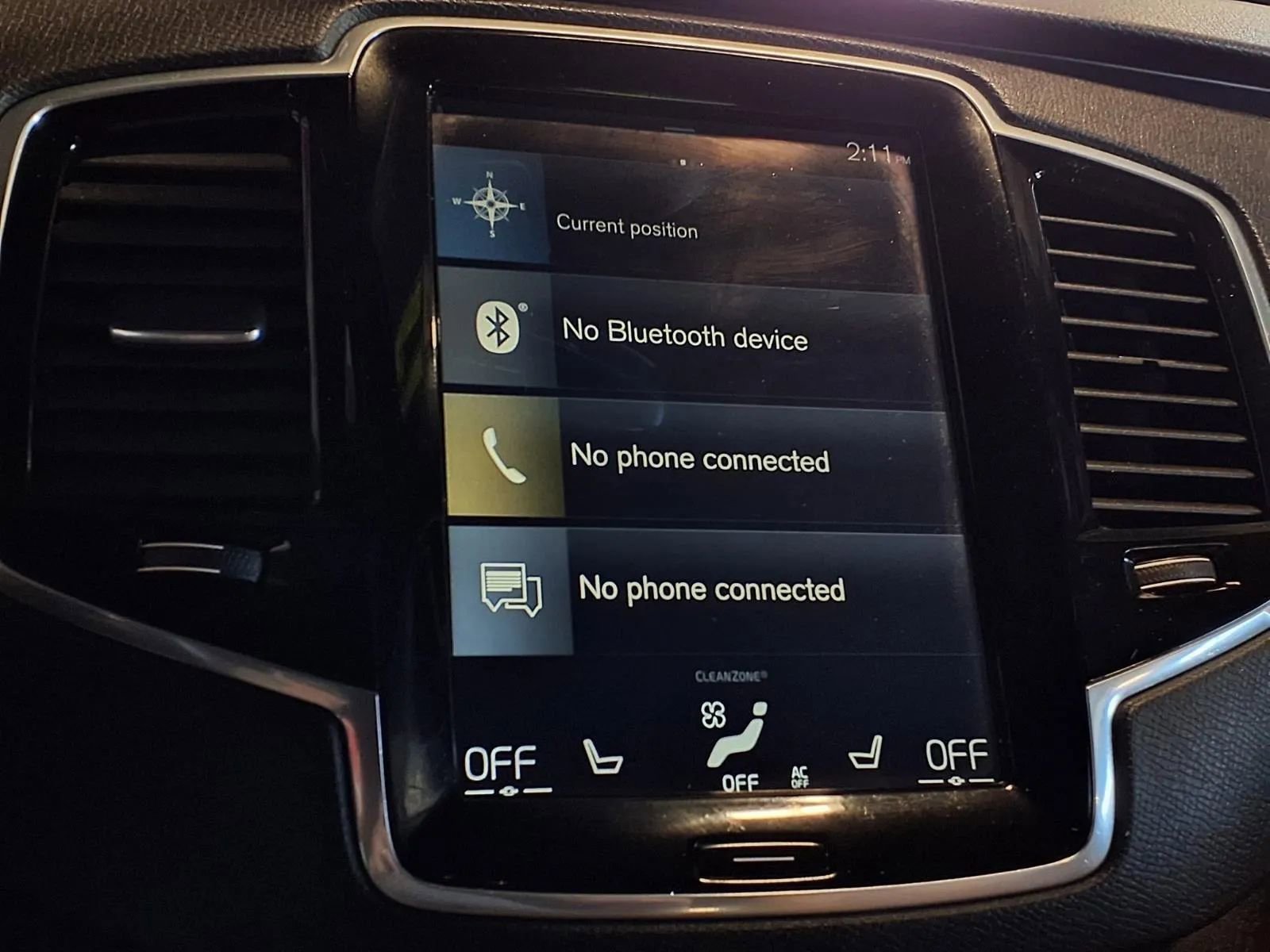 Used 2017 Volvo XC90 T6 Momentum w/ Vision Package AWD/4WD image 21