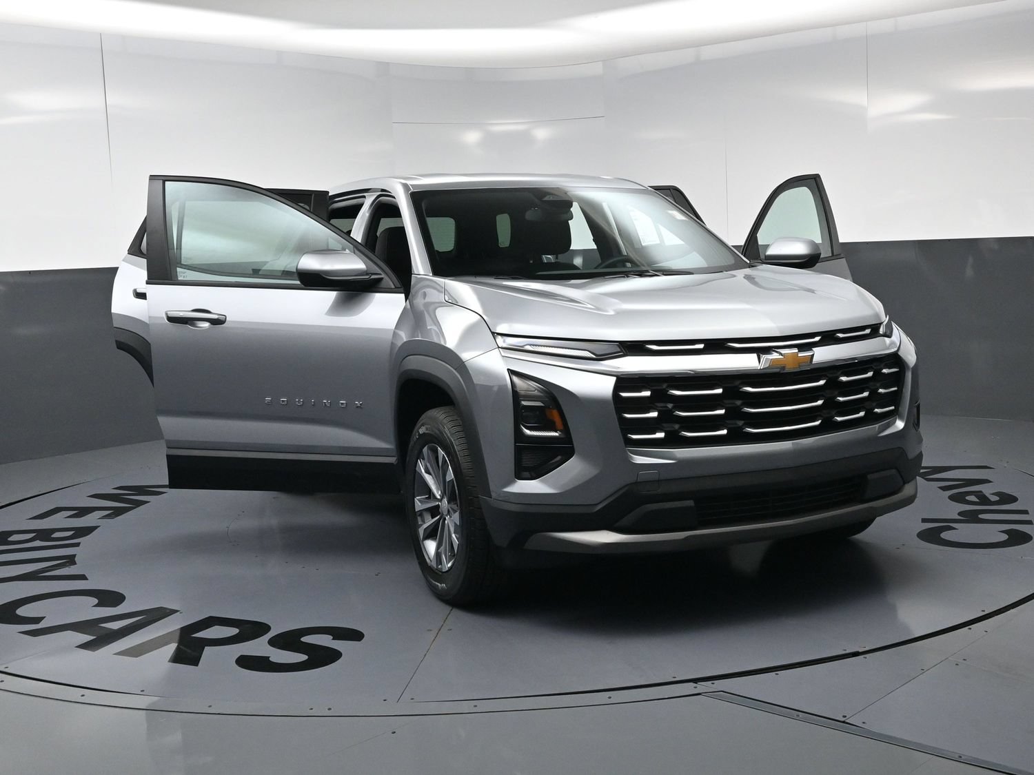 Used 2026 Chevrolet Equinox LT FWD image 23