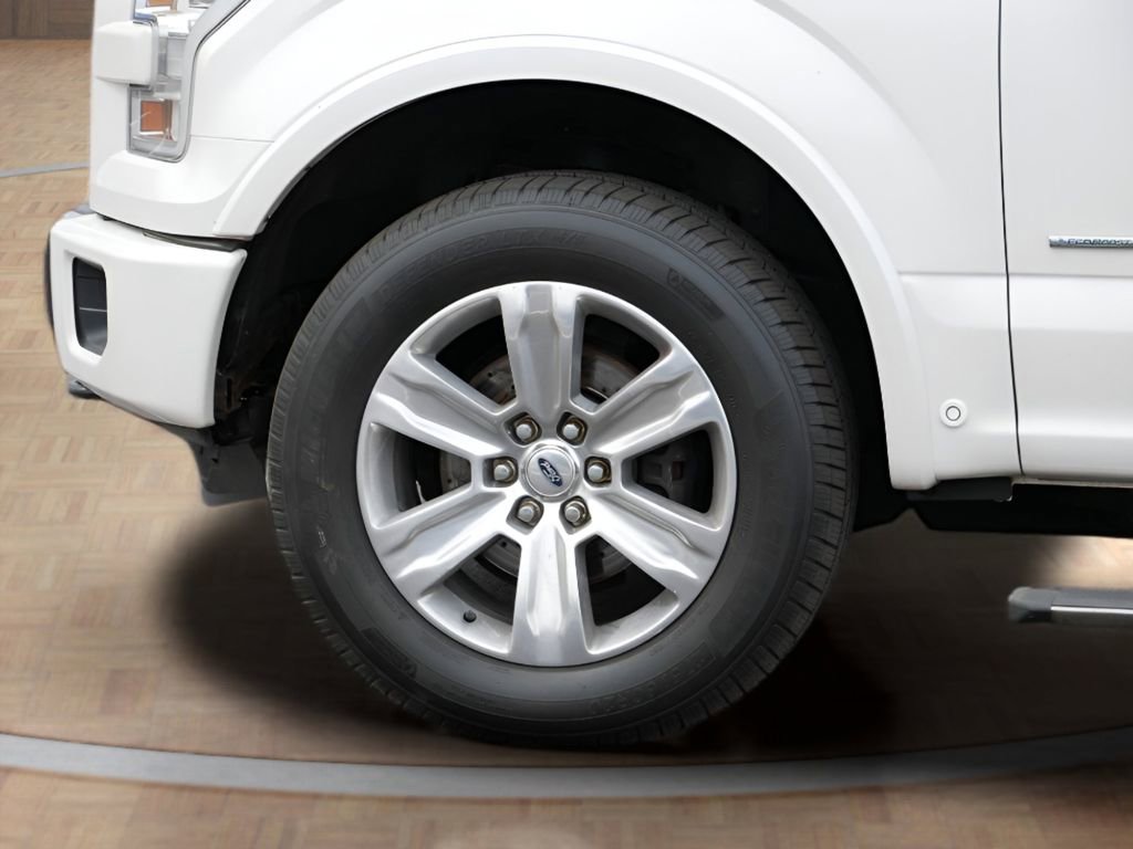 Used 2016 Ford F150 Platinum w/ Equipment Group 701A Luxury AWD/4WD image 9