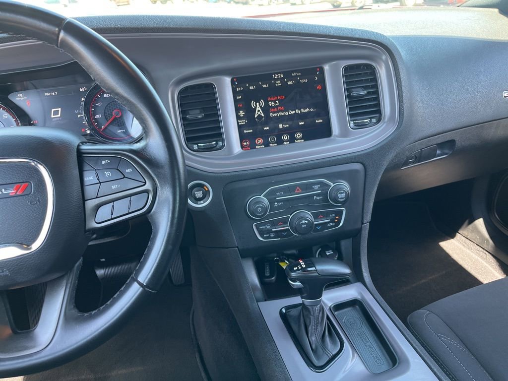 Used 2023 Dodge Charger SXT w/ Blacktop Package image 17
