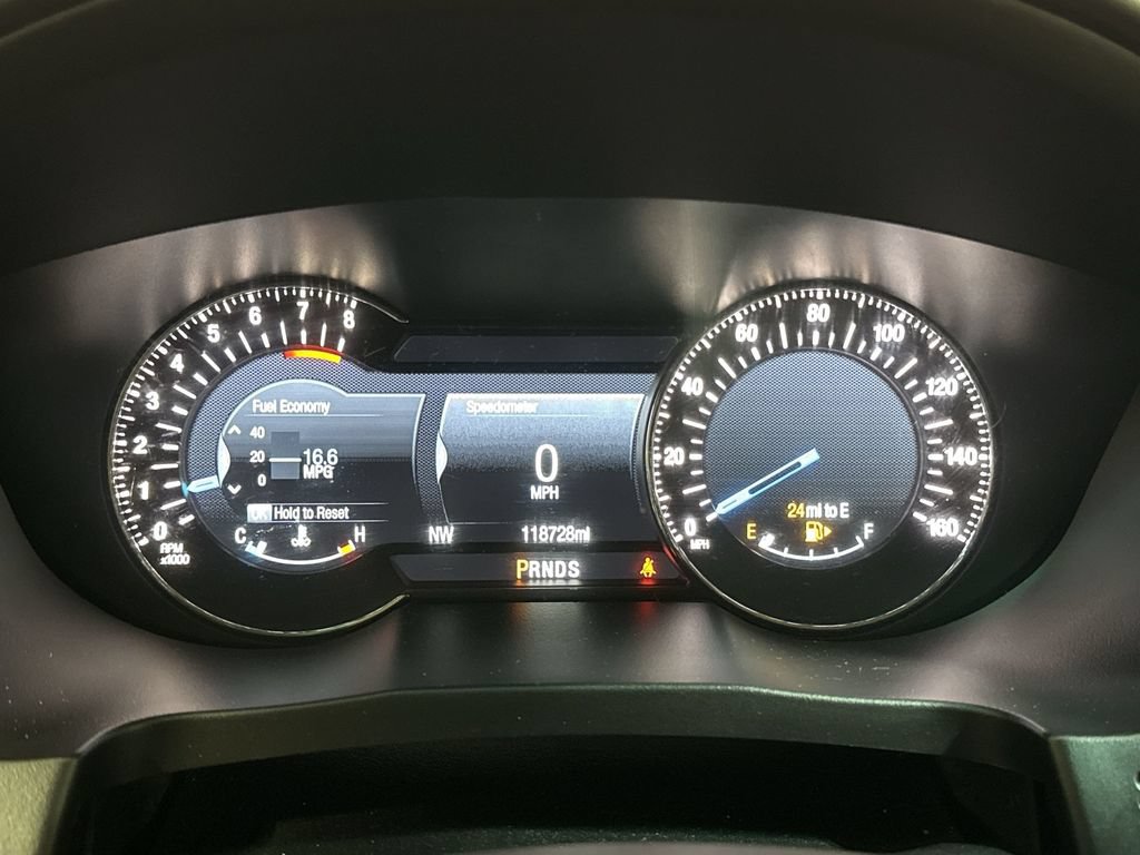 Used 2017 Ford Explorer Platinum AWD/4WD image 12