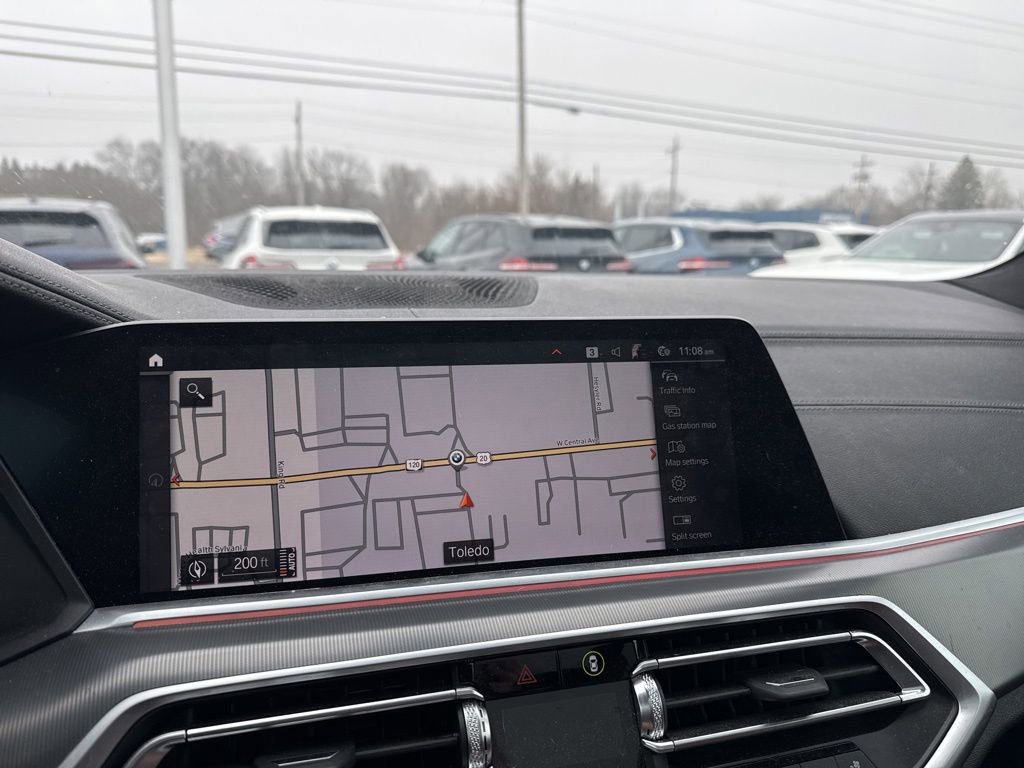 Used 2022 BMW X5 xDrive40i w/ M Sport Package image 15