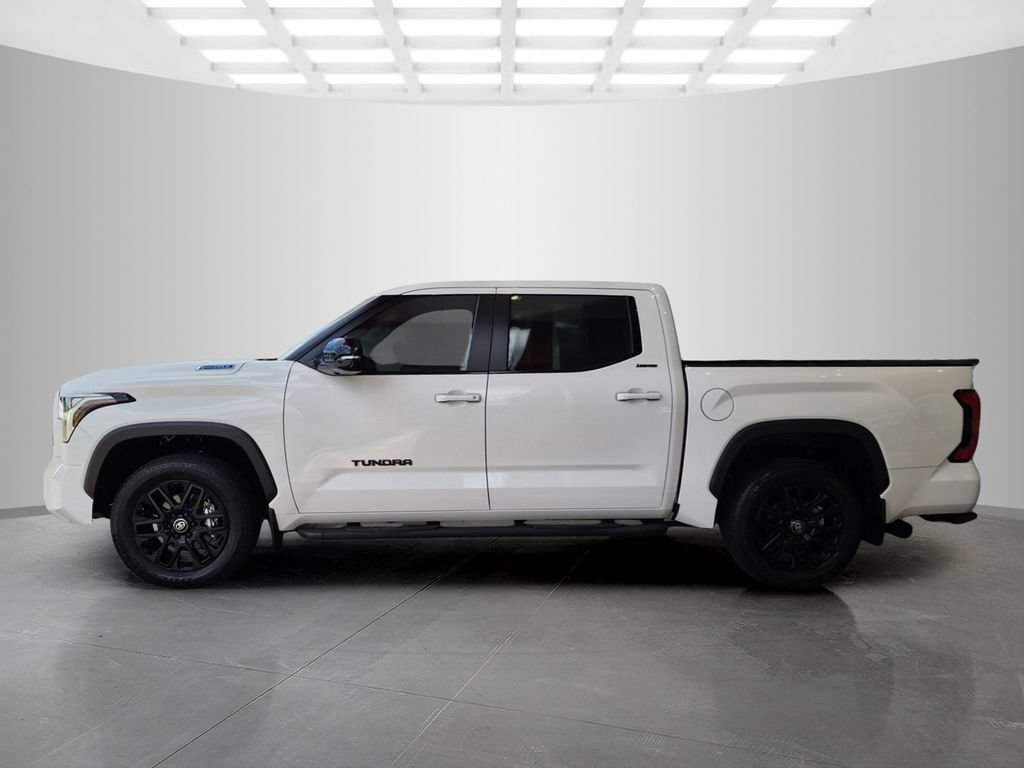 Used 2025 Toyota Tundra Limited AWD/4WD image 8