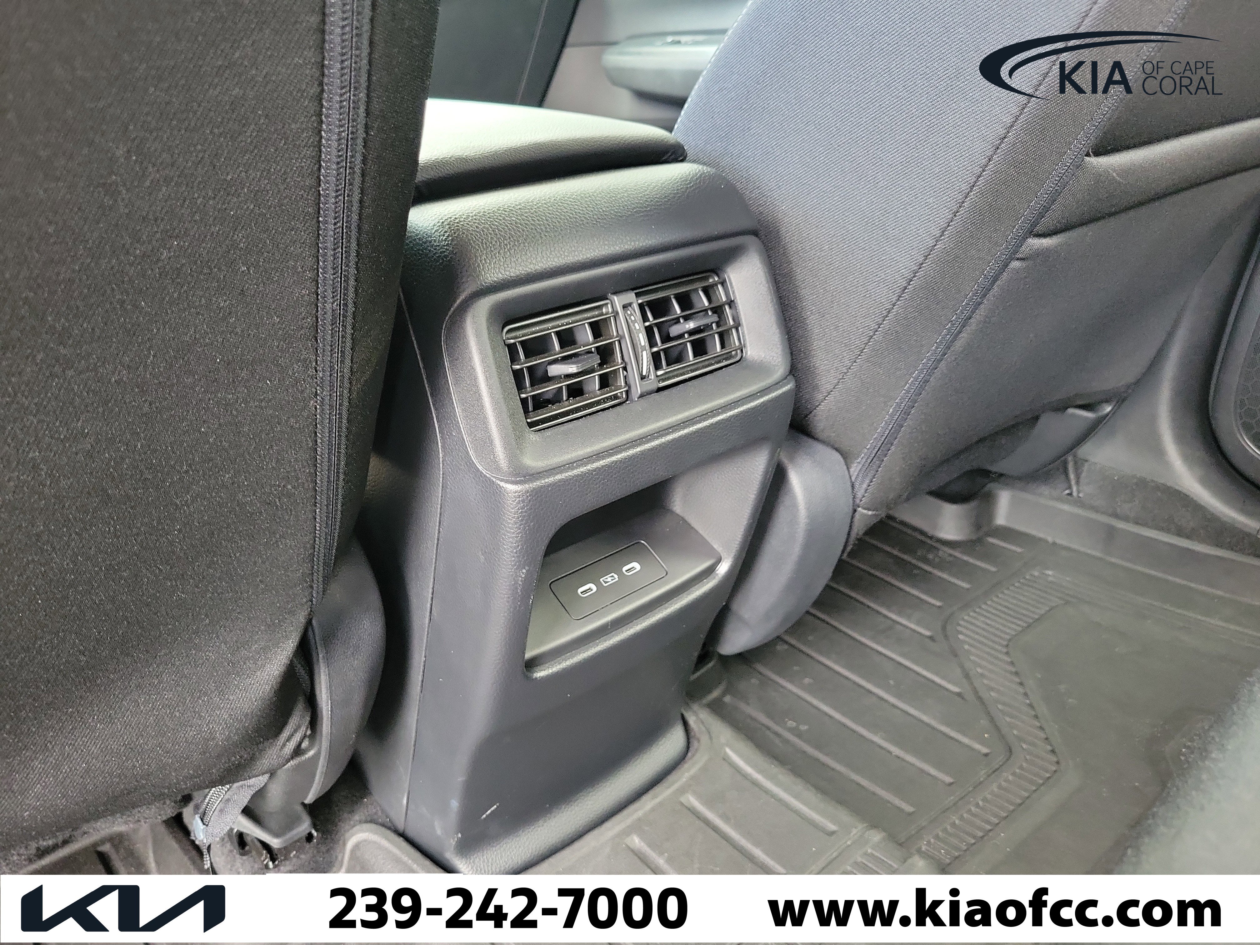 Used 2024 Honda CR-V EX image 12