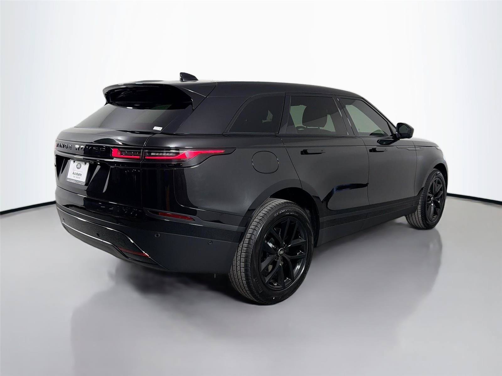 New 2026 Land Rover Range Rover Velar S AWD/4WD image 5
