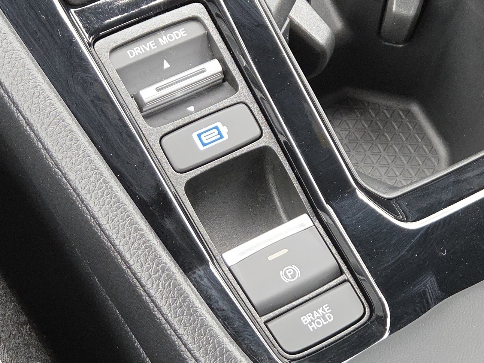 Used 2025 Honda Accord Sport image 33