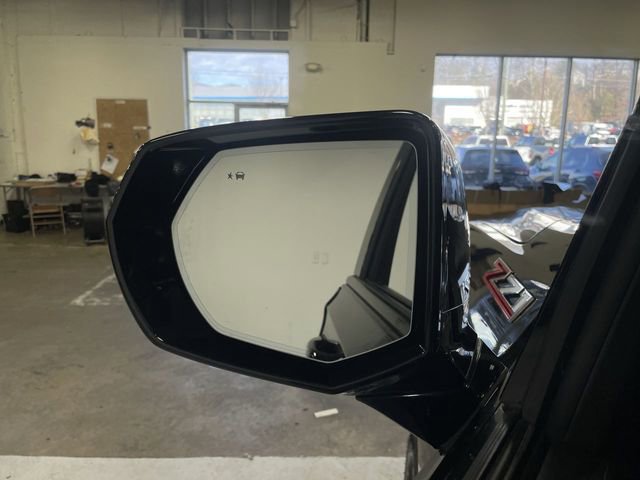 Used 2022 Chevrolet Tahoe Z71 w/ Luxury Package image 30