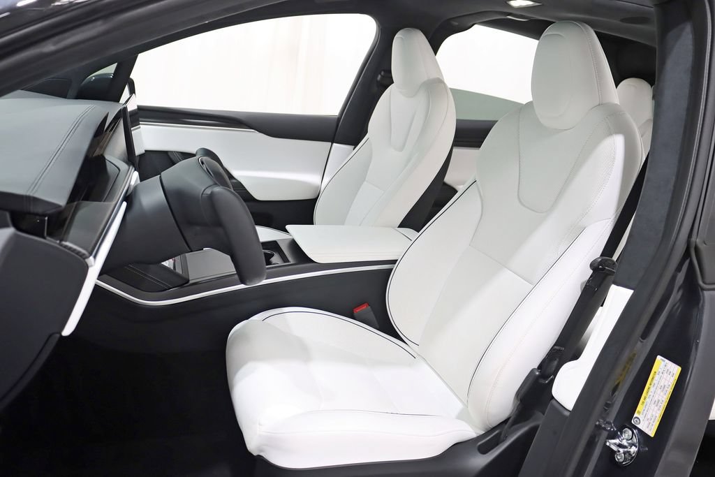 Used 2024 Tesla Model X Plaid AWD/4WD image 28