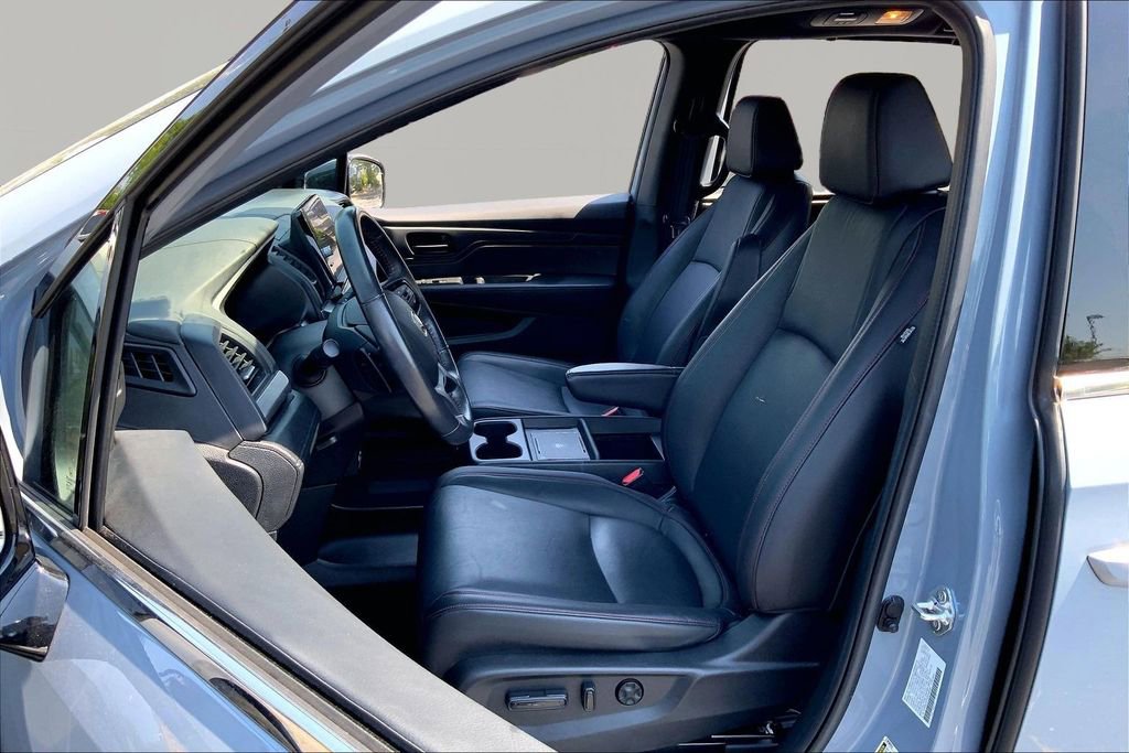 Used 2025 Honda Odyssey Sport-L image 15