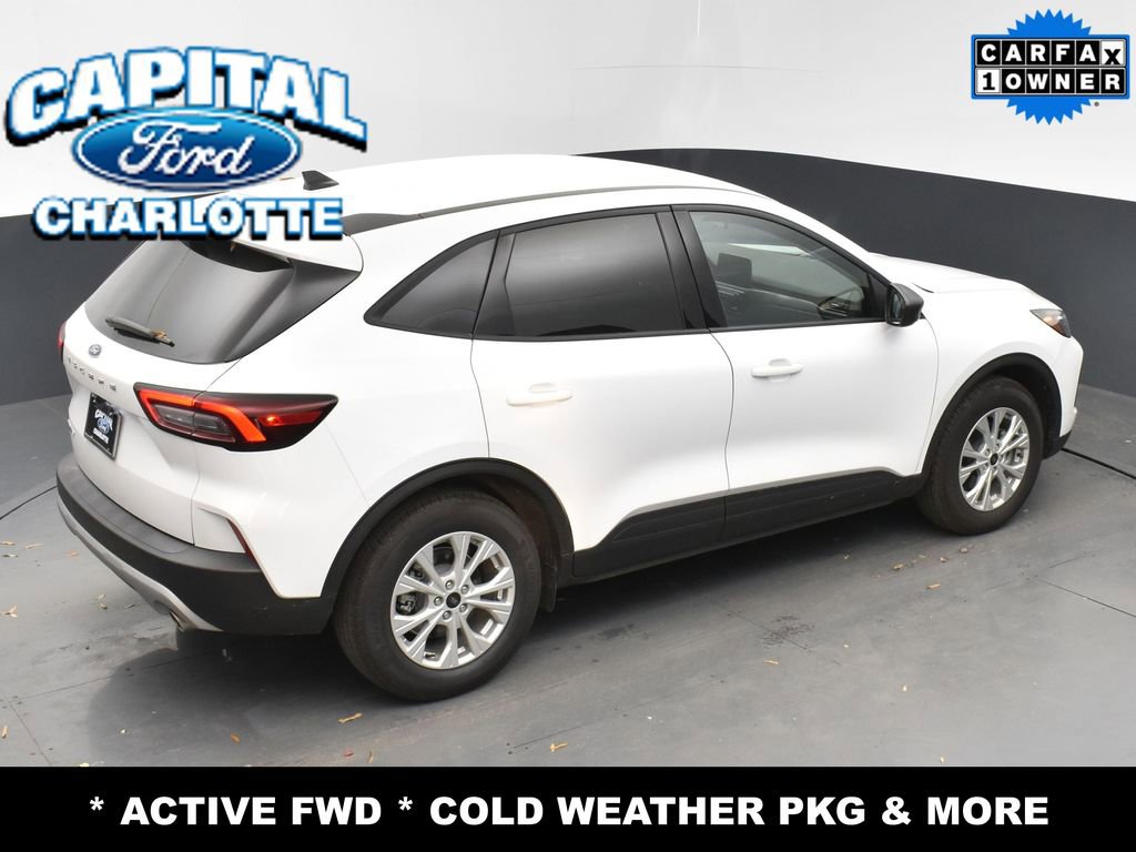 Used 2025 Ford Escape Active w/ Cold Weather Package image 32
