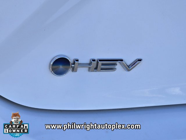 Used 2025 Toyota Camry LE FWD image 17