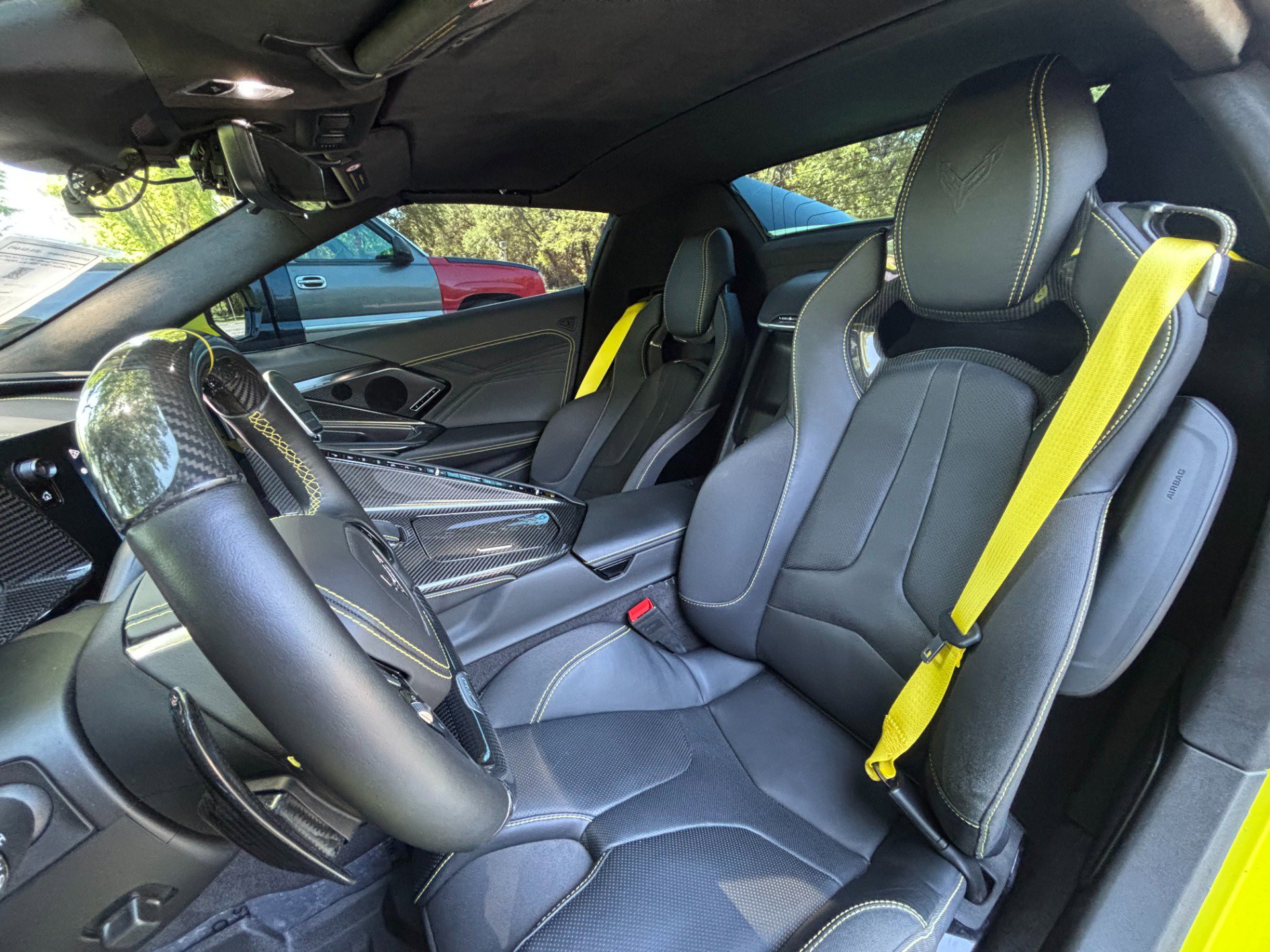 Used 2024 Chevrolet Corvette Z06 RWD image 21