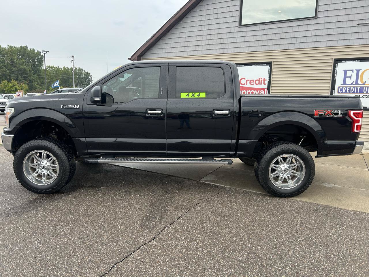 Used 2019 Ford F150 XLT w/ Equipment Group 302A Luxury AWD/4WD image 8