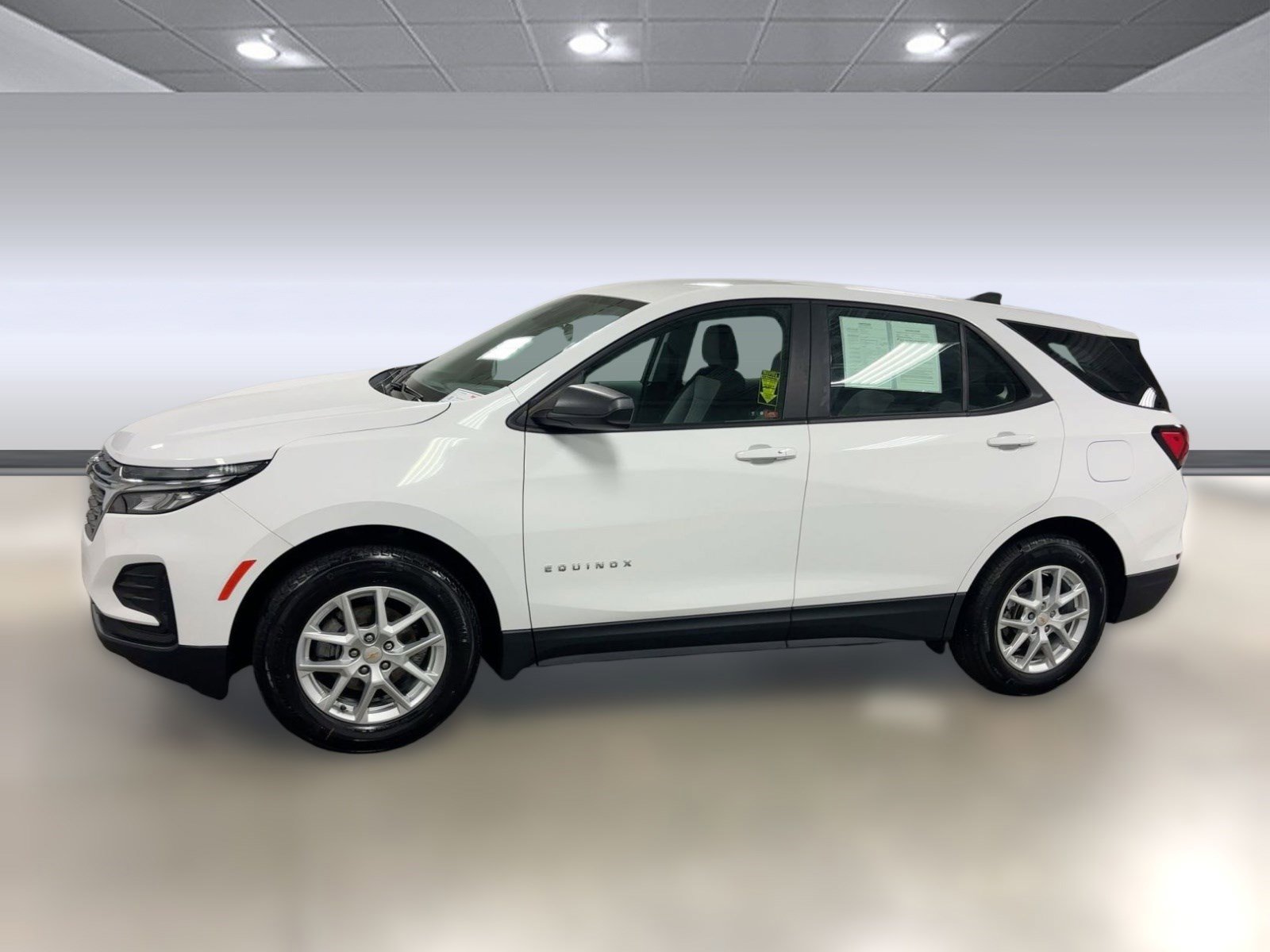 Certified 2023 Chevrolet Equinox LS w/ LPO, Floor Liner Package image 2