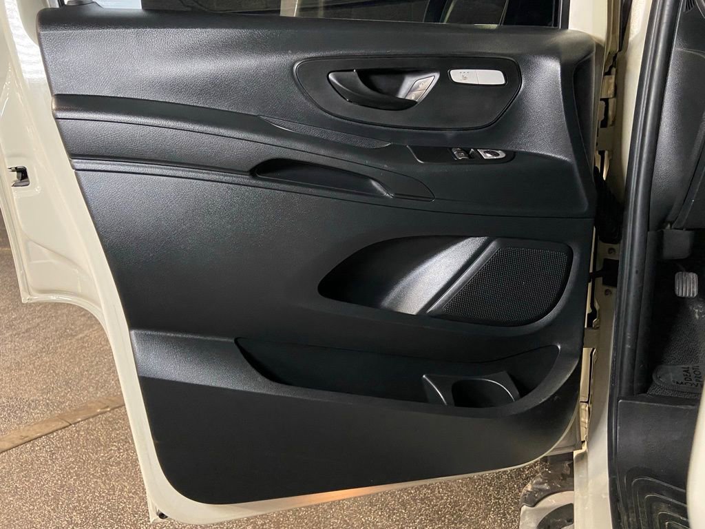 Used 2021 Mercedes-Benz Metris Passenger image 25